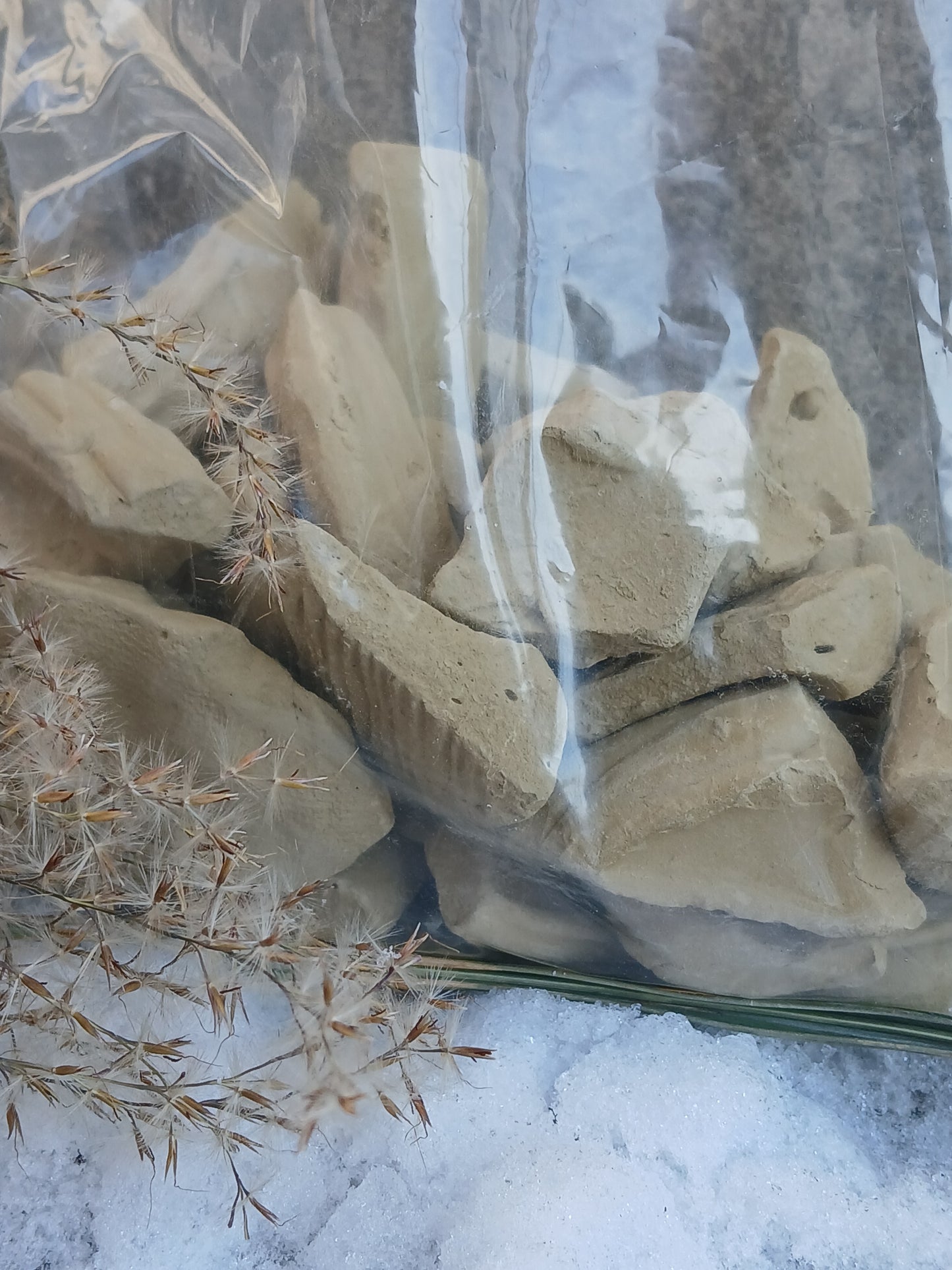 Pure & Natural Edible Clay: Earth's Gentle Gift