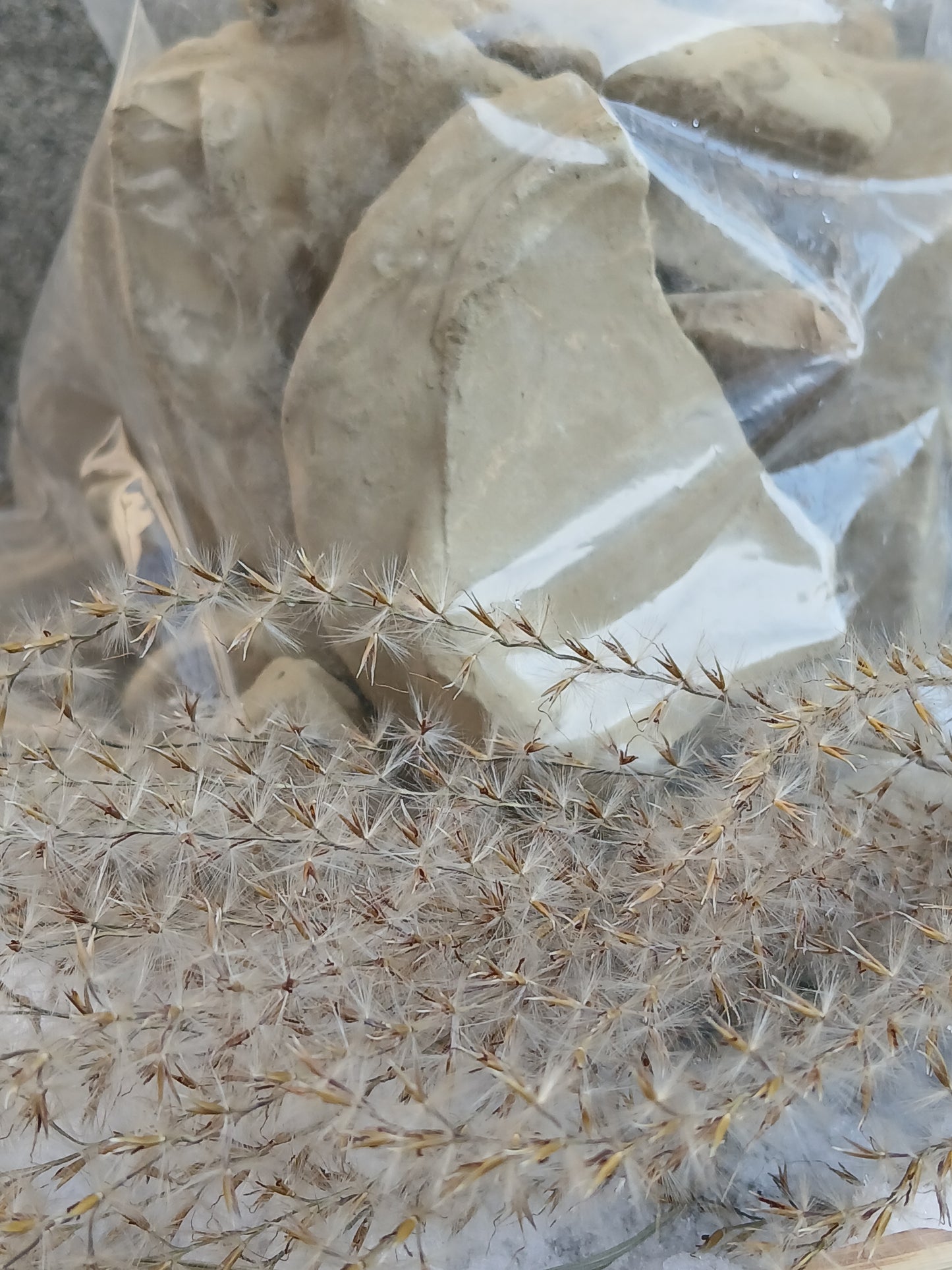 Pure & Natural Edible Clay: Earth's Gentle Gift